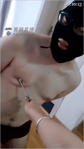㊙️【SM调教】【罗宾女王】黑丝皮鞋随便玩玩小学弟/这货自称以前有女M 2V-老宋论坛