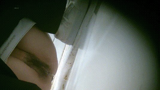 桌球厅女厕全景偷拍多位美女各种极品美鲍鱼2 配图8