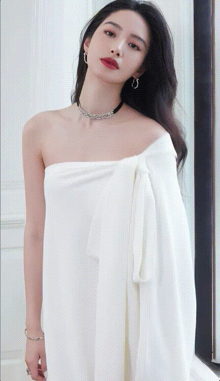 【AI脱衣】邓紫棋 孙千 鞠婧祎等明星脱衣口交系列 第4弹！ 配图3