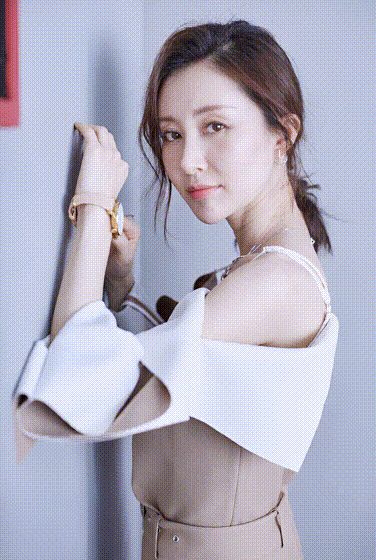 【AI脱衣】❤️继续快手抖音小红书网红明星❤️吃鸡口交颜射刺激！ - 老宋论坛-老宋论坛