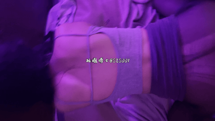 【S级泄密】成都双面御萝：抖音清纯网红秒变卧室饥渴母狗，伸舌跪求“爸爸艹我”7V 配图10
