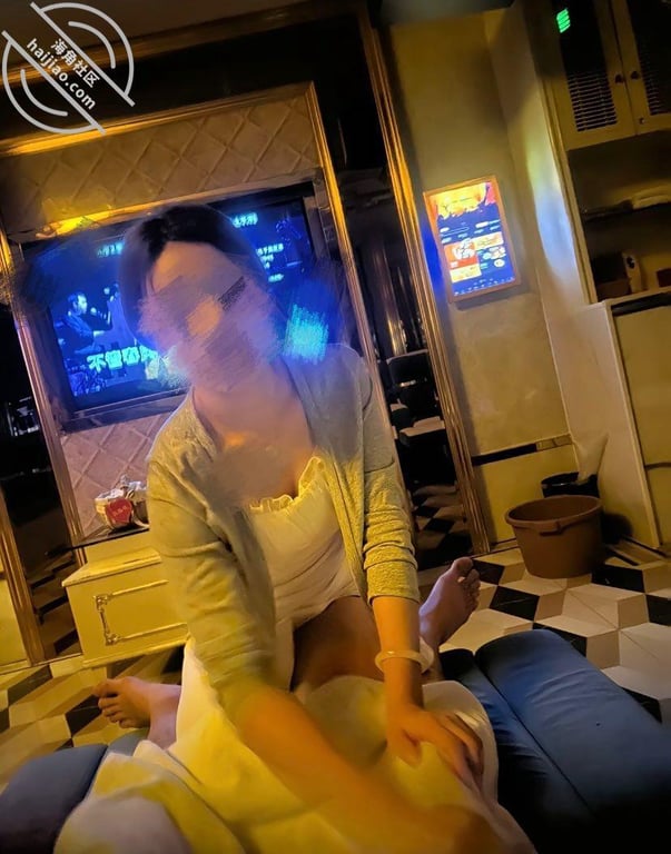 （原创）上海普陀精品K歌spa，大长腿女大，疯狂抽插内射让她怀疑人生。 - 老宋论坛-老宋论坛