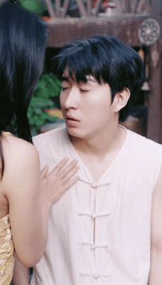 【AI脱衣】❤️魔改短剧❤️《破咒师》第5集 为了办了李灵儿我决定当破咒师，学习第一天师傅就用少妇给我当教材! - 老宋论坛-老宋论坛