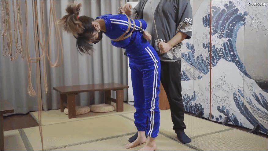 ㊙【SM调教】【象人工作室】多人捆绑女女捆绑女主颜值都非常在线满足你的一切幻想束 配图2