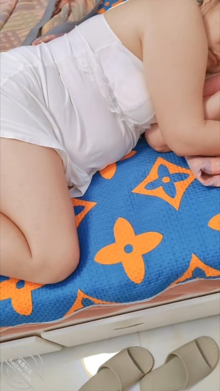 (原创)112：凌晨五点多，继续和干妈喝酒（金币福利） - 老宋论坛-老宋论坛