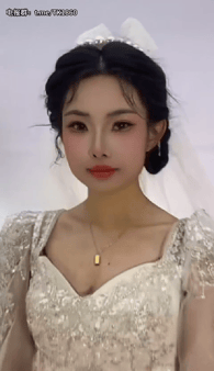 【AI脱衣】精选女神良家在众人面前被脱去衣服后入 配图10
