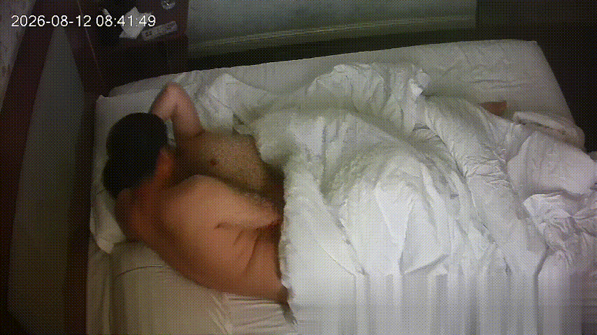 ⁸¹ 春宵阁 8-12 中年男女还有激情的 多半是跟别人家的偷情 少妇被操笑得多 配图3