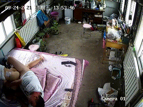 真实家庭摄像头偷拍！农村小夫妻午觉醒来激情狂战，饥渴白臀骚妻全程主动骑乘高潮连连 配图8