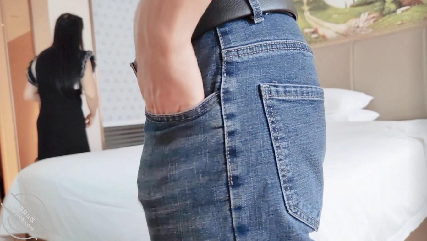 【原创视频】内射排卵期的蛋糕店老板娘，过后她还怕怀孕了 配图3