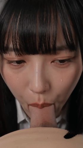 【AI短剧】《体验许家印的一天》睁眼便是左拥右抱 性感女秘书跪舔侍奉！ 配图6