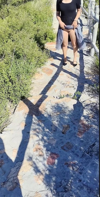 妈妈跟爸爸吵着要离婚，我趁虚而入，把老妈给强奸了 配图5