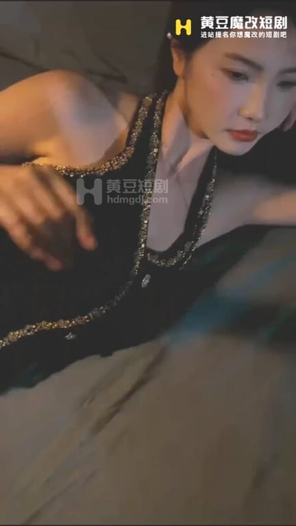 【AI短剧】『乡村女人花』第1-10集 短剧魔改肆意侵犯操翻女主很魔性很上头！ 配图23