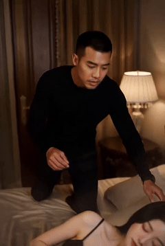 【AI真人小剧场】《太太与司机》太太喝醉了 带回家后床上激战！ 配图1