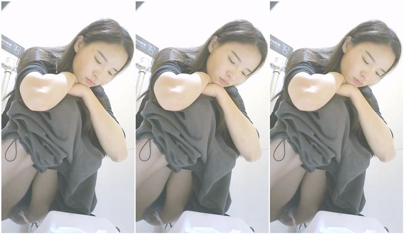 商场女厕全景偷拍憋了很久的美女❤️一泡尿好猛啊-老宋论坛