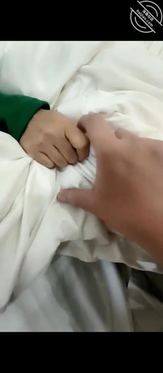 51、正和丈母娘艹逼中，老婆突然间醒了，差点吓软了 - 老宋论坛-老宋论坛