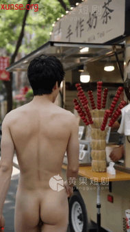 【AI短剧】《透明冰棒》EP1-3集 社畜林然睡醒发现自己变成透明人！他实践了每 配图2