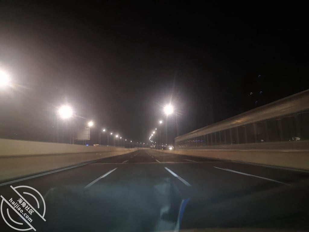 继续期待偶遇，曾经的回忆已是网红打卡地。小姐姐遍地。 配图6