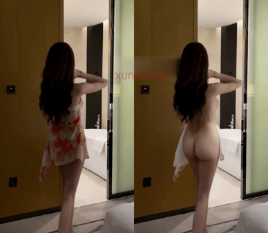【AI脱衣】网红美女脱衣系列紫薇（第三弹）大长腿车模愃氺 配图4