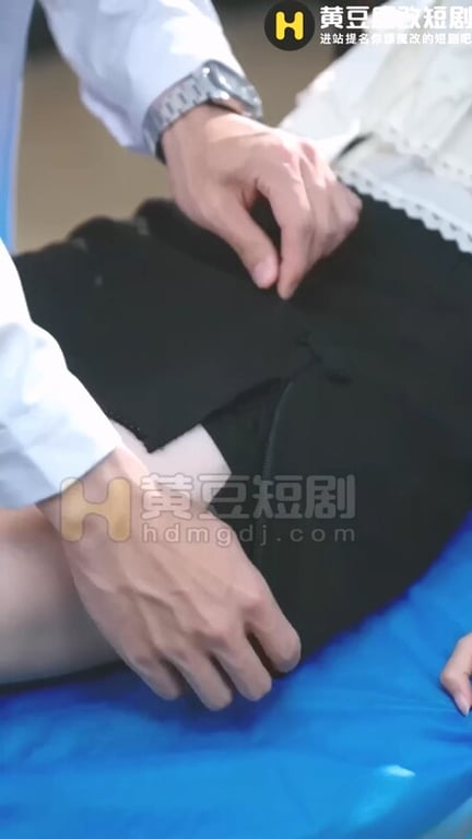 【AI短剧】『我的炮友是妇科医生』第2集  看妇科遇到上床对象被肉棒检查插到喷尿 配图10