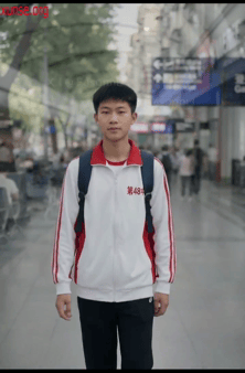 【AI短剧】《听爸爸的话》青梅竹马的故事愃氺 配图2