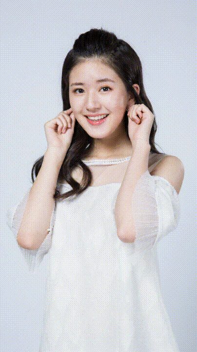 【AI脱衣】刘亦菲 万茜 韩雪等内娱当红女星口交图生视频！ 配图3