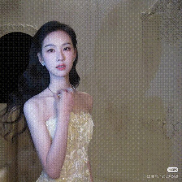【AI脱衣】抖音快手小红书骚女明星爱吃大鸡巴激情肏逼爆射一脸！ 配图4