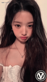 【AI推演视频】明星脱衣张元英脱衣口交合集 配图7