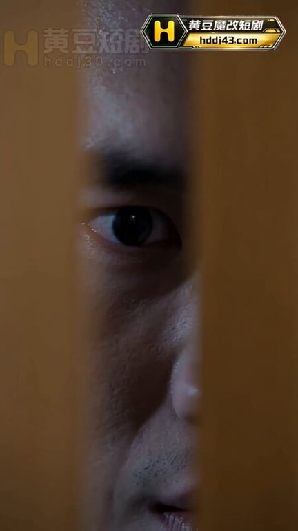 AI短剧《收服母狗靠系统逆袭》EP1-2 原版 配图11