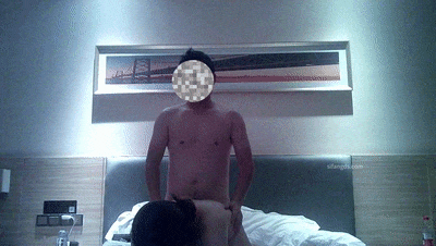 2025年12月最新爆乳学生妹私密约炮！大奶小骚货露脸偷拍+第一视角激情内射视频 配图2