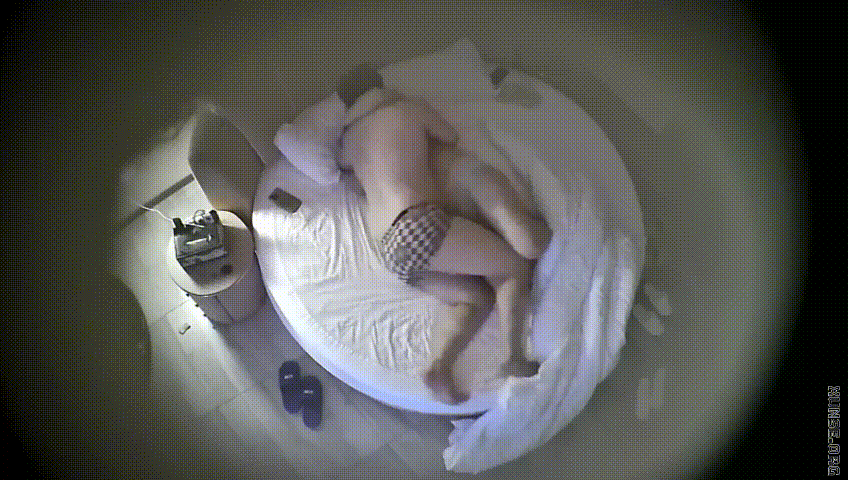 上帝视角4-4 胖子巨乳媳妇白嫩奶子晃荡诱人 内裤不脱直接开干 情欲高潮狂暴内射爆浆 - 老宋论坛-老宋论坛