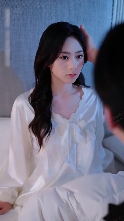 AI短剧《雾色炽热》EP1-8 配图9