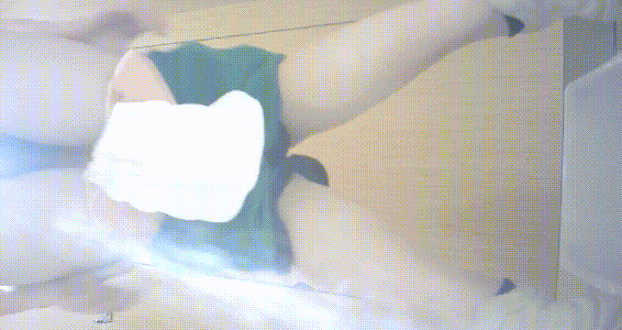 商场女厕全景偷拍多位美女各种极品小嫩鲍 配图15