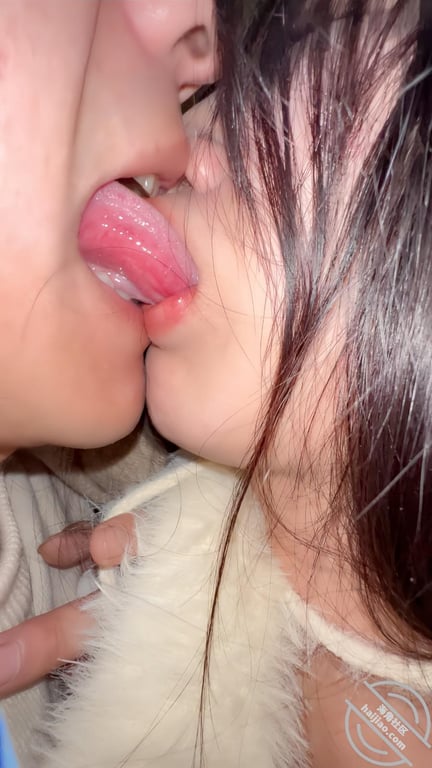 【60分钟】KTV厕所再次内射醉酒姐姐，到家后睡着暴力蹂躏，睡着也喷水？ 配图6