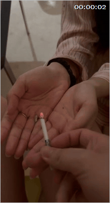 爆款推特KK05情侣调教！反差女友日常淫欲觉醒「qgvoul」付费露脸私拍，丝袜 配图11