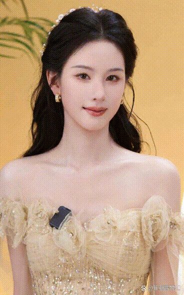 【AI脱衣】抖音快手小红书骚女明星口交大屌爆射！ 配图5