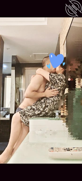 【老婆姐姐】女仆大姨子酒店爆操精彩预告 配图3