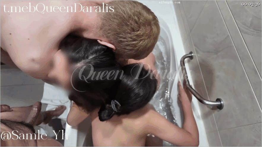【SM调教】【Queen_D】国内女主找了国外男友开始是调教男奴 足交手交 四爱 配图3