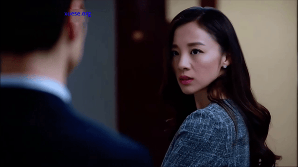 【AI推演】魔改电视剧《猎场》菅纫姿饰演罗伊人成熟知性身材在办公室被压在会议桌上 配图3