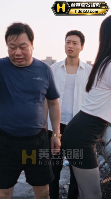 AI短剧《淫乱万人骑的婊子女友》EP1原版无第三方水印 配图6