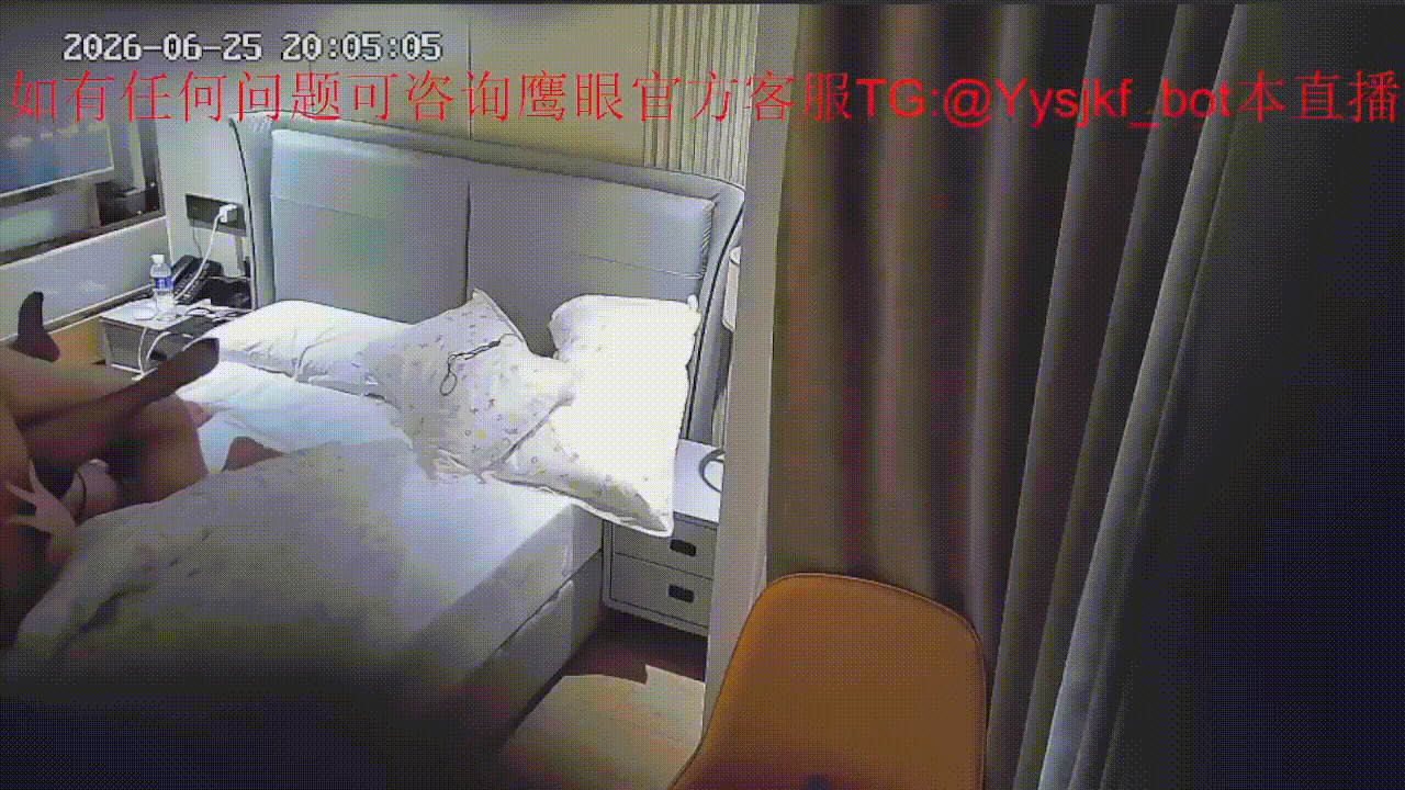 重磅流出！酒店偷拍马尾辫黑丝制服学生妹被猛干到高潮失控 配图2