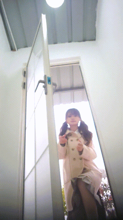 街边女公厕真实偷拍多位女性大小便，特写后位双洞同步露脸，鲍鱼菊花近在咫尺，视觉盛 配图8