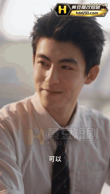 【AI短剧】《飘飘欲仙：富二代征服校园母狗》EP1-7集完整版，情侣学生教室里偷 配图5