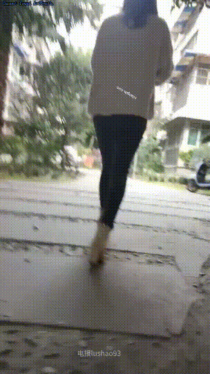 VIP爆款福利！红灯区百人斩【路少】第二部：良家少妇站姿狂输粗喘高潮呻吟+街边按 配图4