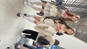 KFC神作42元限时福利！漫展顶级甜妹女仆被疯狂偷拍围观，各种羞耻姿势CD调教，透明内裤极致反差诱惑❤️-老宋论坛
