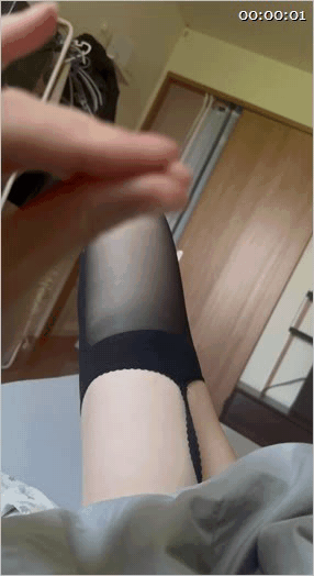 【S级泄密】日本高颜值媳妇不雅视频流出，屁股好大，还有奶水，口活是真的好，中文说 配图30
