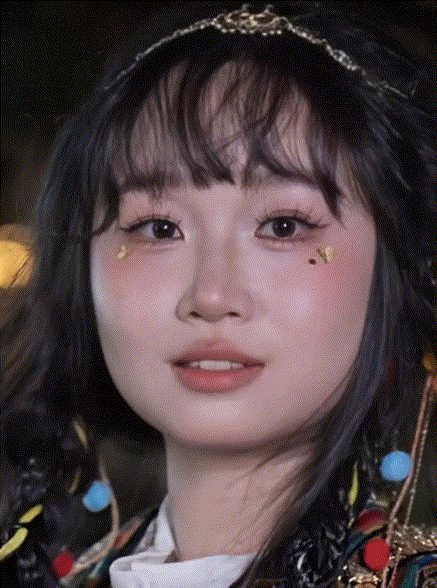 【AI脱衣】继续快手抖音小红书网红明星网红都爱吃大鸡巴吧！ 配图3