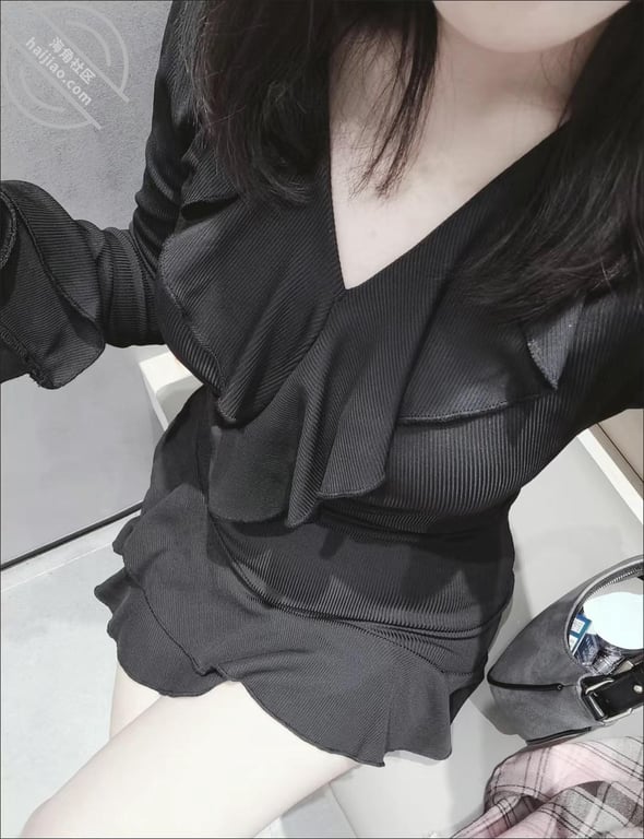 原创;高铁站等我哥途中,强迫穿着黑丝的嫂子车震,让她带着我的精液去见我哥-老宋论坛