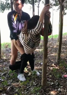 江苏响水德邦物流野战事件❤️快递小哥户外激情开干 女同事被后入打桩猛操！ - 老宋论坛-老宋论坛