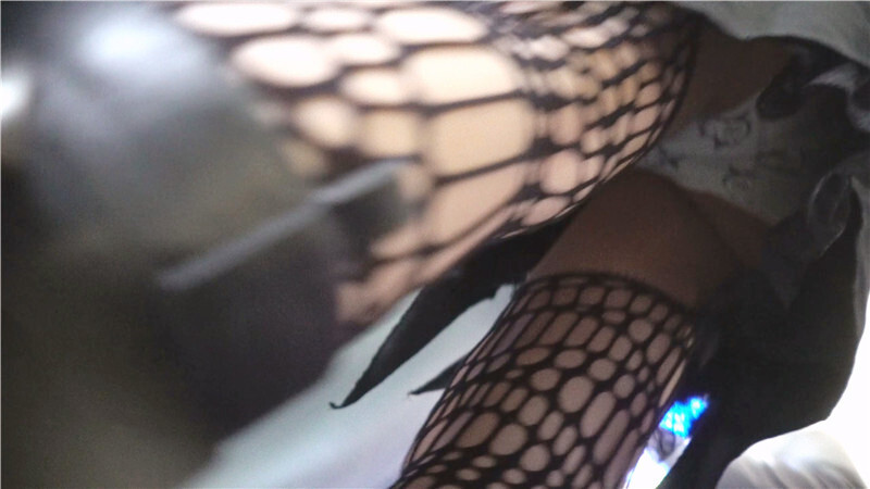 （空城原创）动物园跟踪抄底！黑裙吊带网袜情趣小姐姐卡通N反差诱惑 配图3