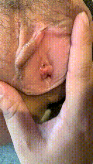 云盘高质露脸泄密！淮南反差贫乳【余淑乐】涂酸奶吃鸟，肉棒搞还要手揉阴蒂，无水印原 配图12